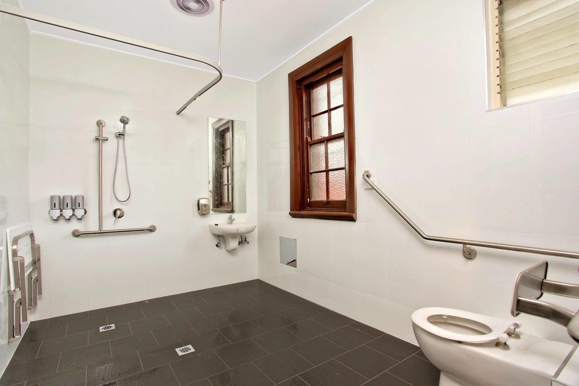 Campsie Hotel Sydney Buitenkant foto